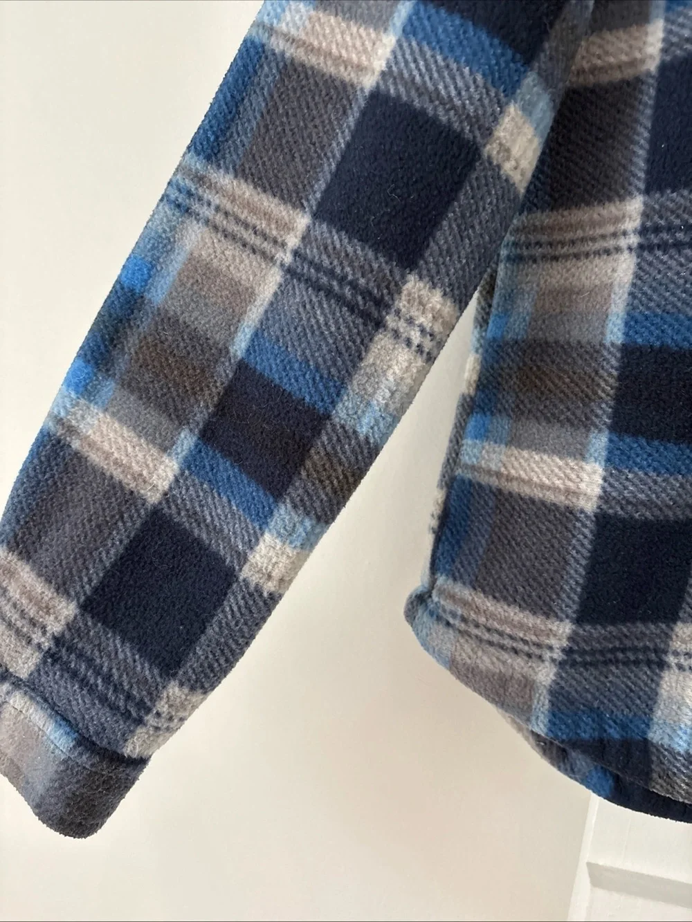 Eddie Bauer fast shipping